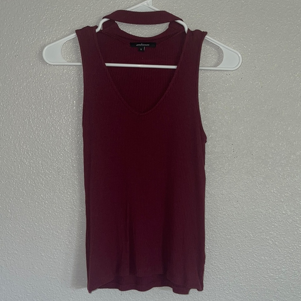 Ambiance No sleeve Red choker neck blouse